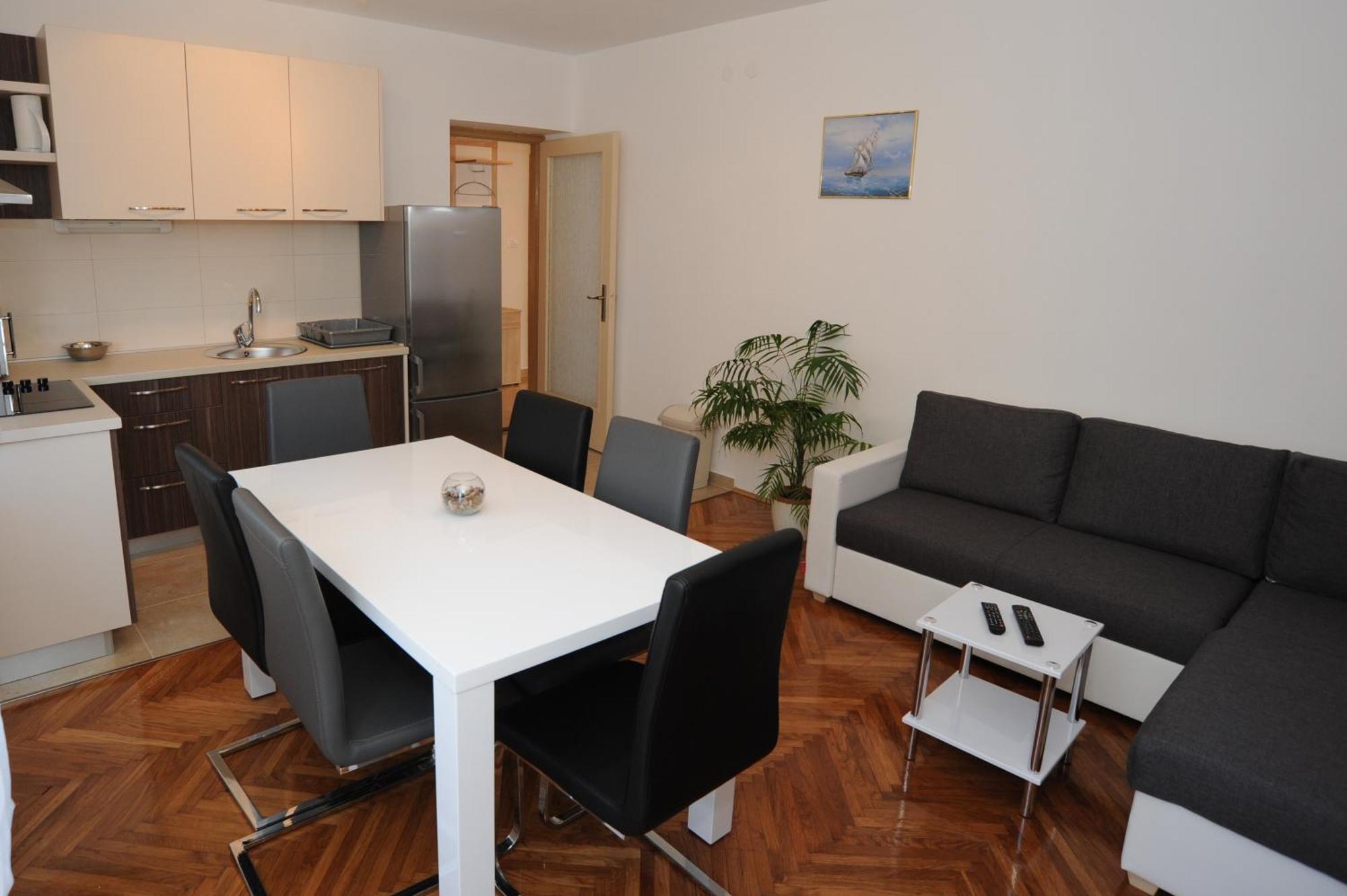 Voshta 2 Bedroom Apartment زادار الغرفة الصورة